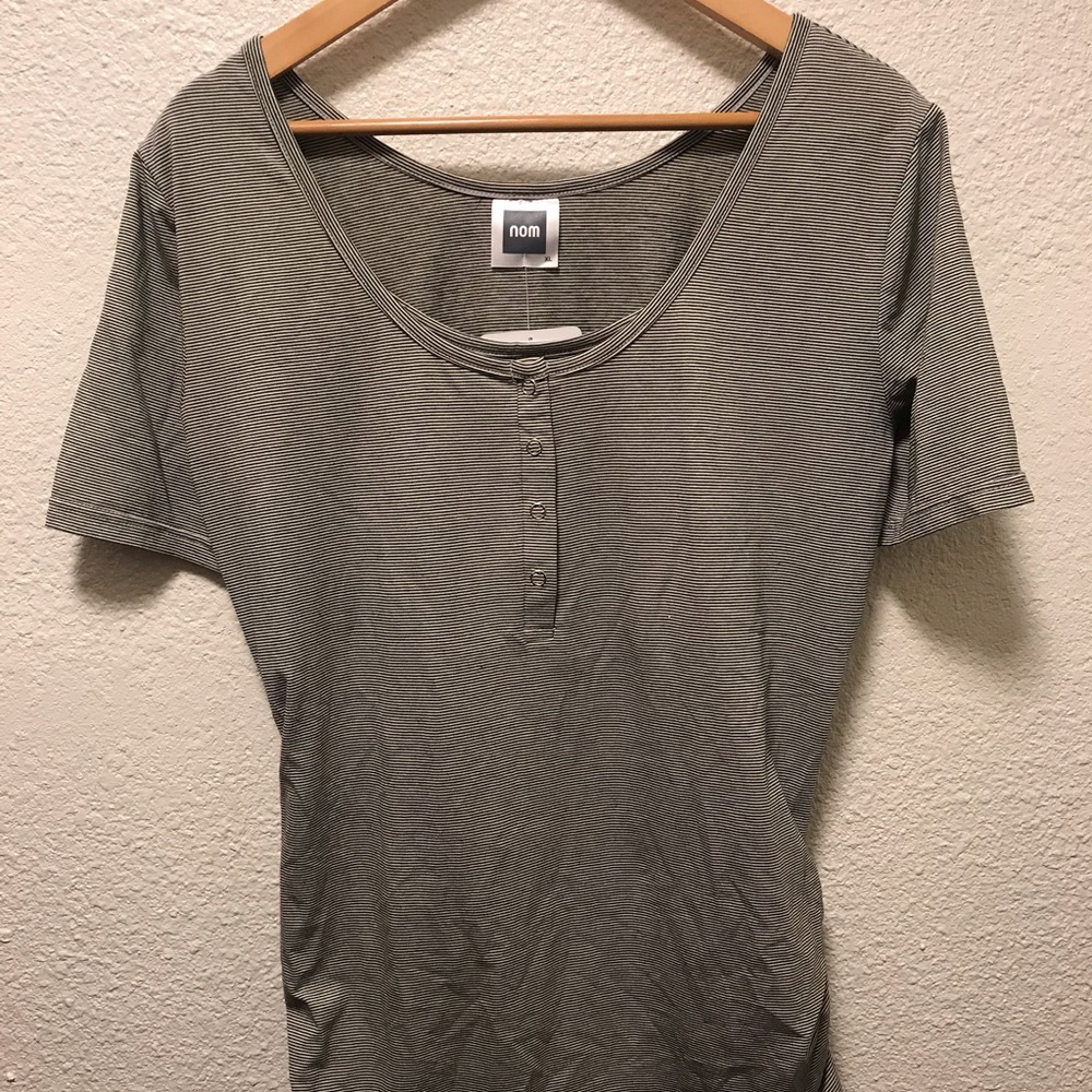 MATERNITY gray striped XL top